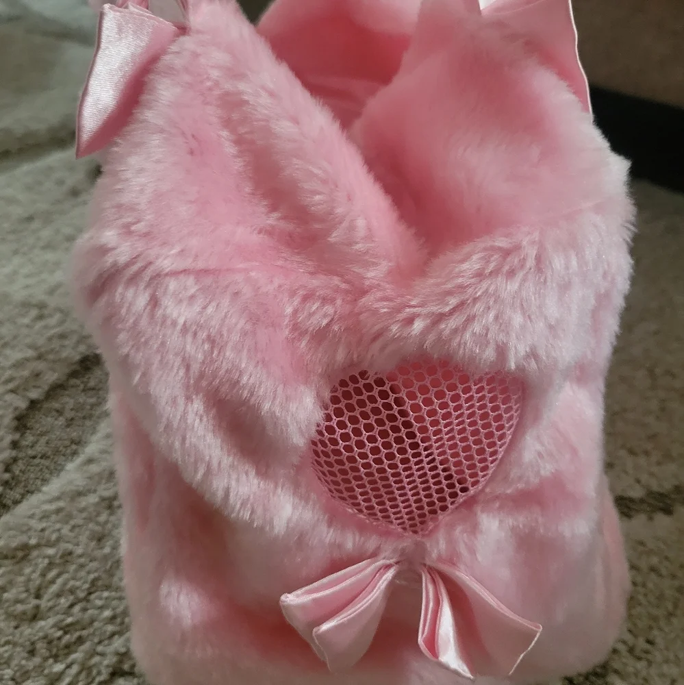 Plush Pink Pet Carrier Bag with Heart Vent